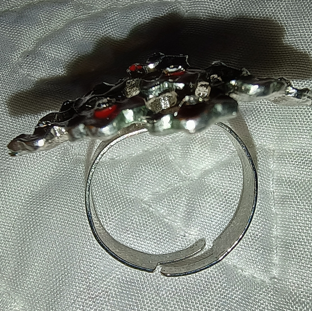 2 Vtg Silver-Tone Rings: *Orange Resin Dahlia & *Red Enamel Poppy Bouquet - Picture 10 of 10